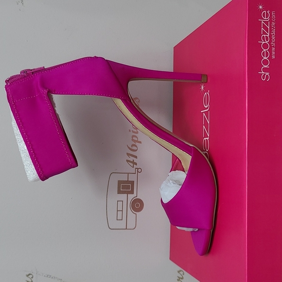 Women's Heeled Dress Sandals - Picture 5 of 13